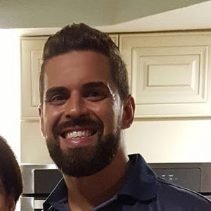 Meet your Posher, Simon